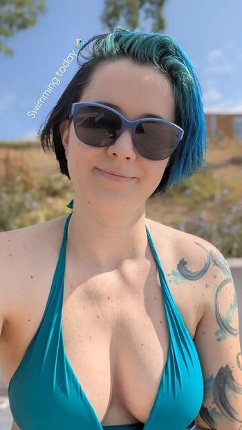 Full leaked Dkiri private onlyfans photo