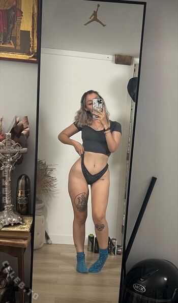 Full leaked A m z private onlyfans photo
