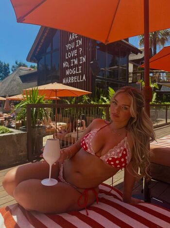 Full leaked Abbie louise private onlyfans photo