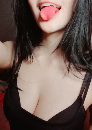 Full leaked Aikoanna private onlyfans photo