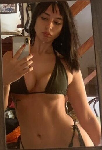 Full leaked Ludysaless/ private onlyfans photo