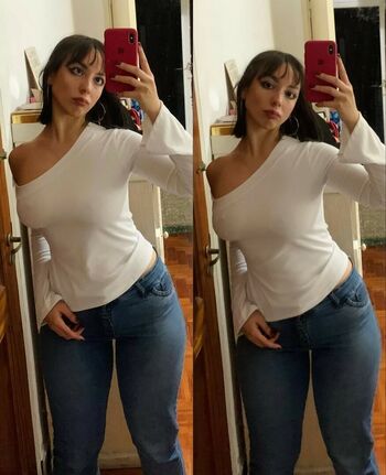 Full leaked Flowerbrat/ private onlyfans photo