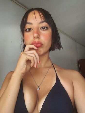 Full leaked Cherrylovebombb/ private onlyfans photo