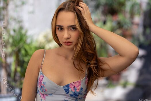 Full leaked Aimee rox page private onlyfans photo