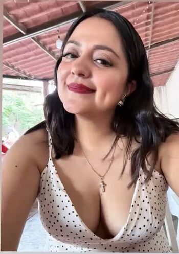 Full leaked Aimeeecarol private onlyfans photo