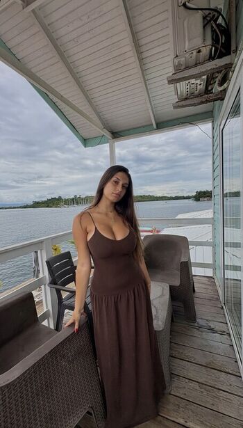 Full leaked Aishaplaceress private onlyfans photo