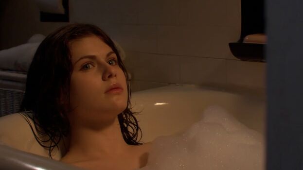 Alexandra Daddario