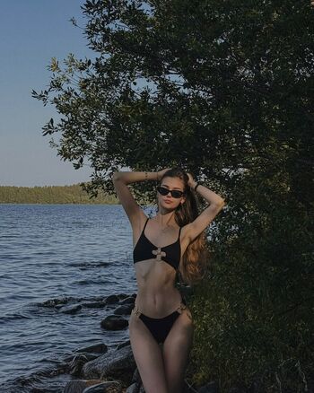 Full leaked Alinazaozerskaya page private onlyfans photo