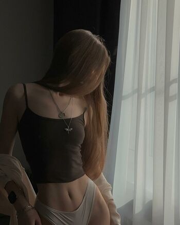 Full leaked Alinazaozerskaya page private onlyfans photo