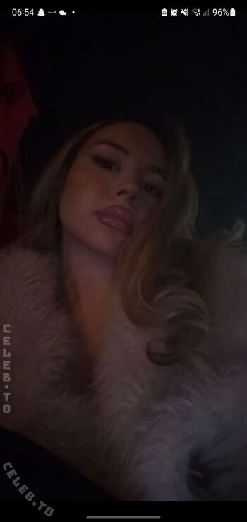 Full leaked Almahalt private onlyfans photo
