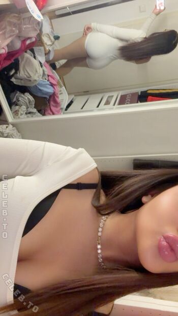 Full leaked Almahalt private onlyfans photo