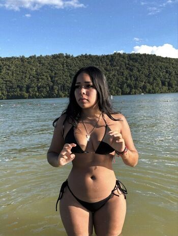 Full leaked Aloaguiii private onlyfans photo