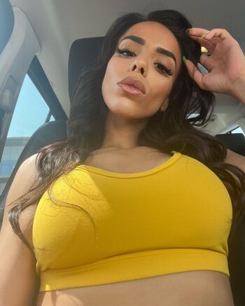 Full leaked Amale french hope private onlyfans photo
