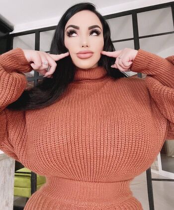 Full leaked Ana ber life page private onlyfans photo