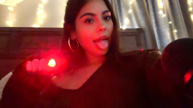 Full leaked Anaa asmr private onlyfans photo