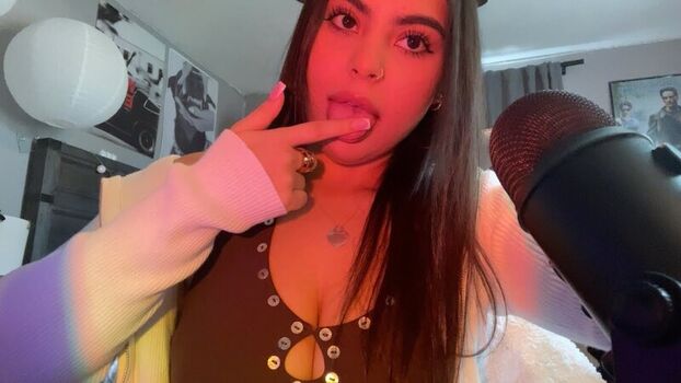 Full leaked Anaa asmr private onlyfans photo