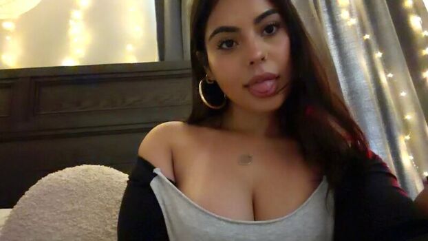 Full leaked Anaa asmr private onlyfans photo