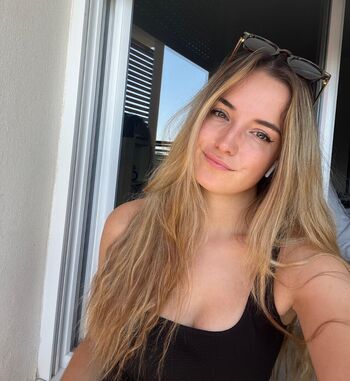 Full leaked Anaonair private onlyfans photo