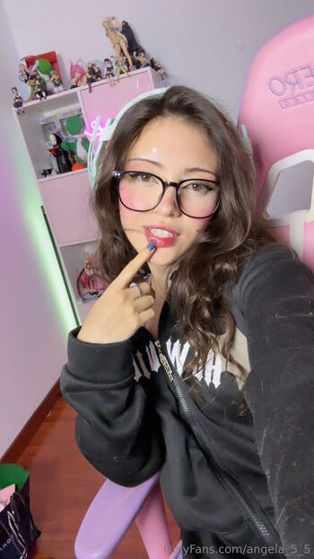 angela_5