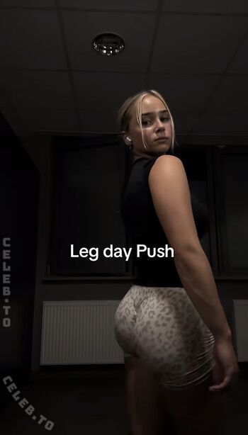 Full leaked Anna scll private onlyfans photo