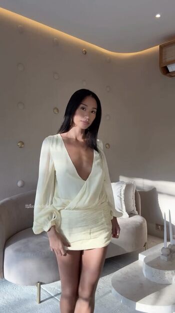 Full leaked Anne ale private onlyfans photo