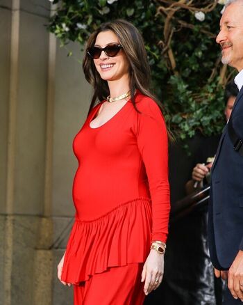 Full leaked Anne hathaway private onlyfans photo