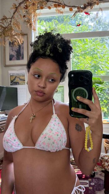 Full leaked Aprlfls private onlyfans photo