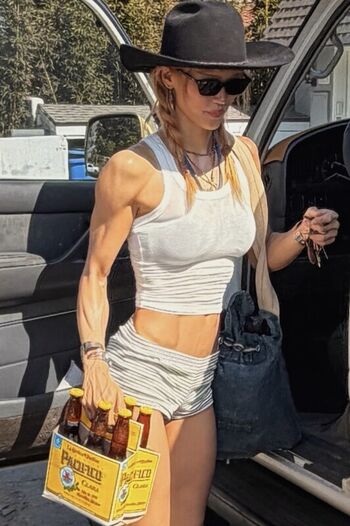 Full leaked Areyoukitty private onlyfans photo