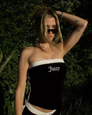 Full leaked Ashley roberts private onlyfans photo
