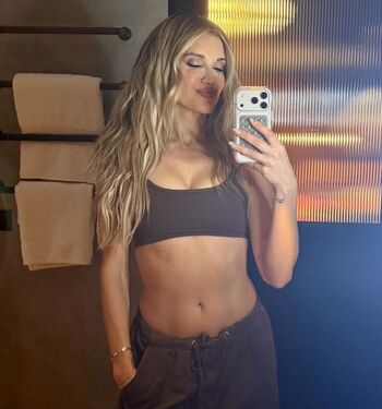 Full leaked Ashley roberts private onlyfans photo