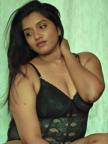 Full leaked Aswany ys private onlyfans photo