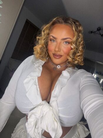Full leaked Aurorao private onlyfans photo