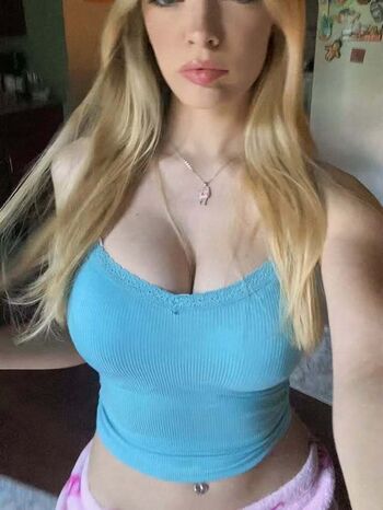 Full leaked Grettagrand/ private onlyfans photo