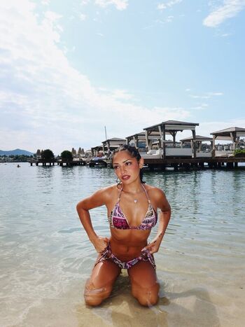Full leaked Avani gregg private onlyfans photo