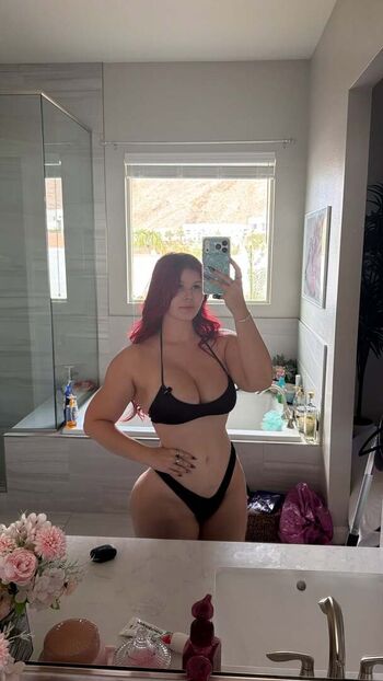 Full leaked Avasreddiary private onlyfans photo