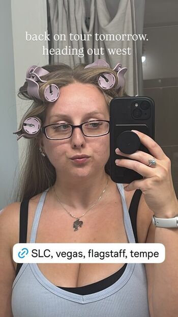 Awalmartparkinglott