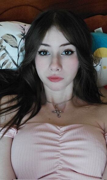 Full leaked Mia wynn/ private onlyfans photo