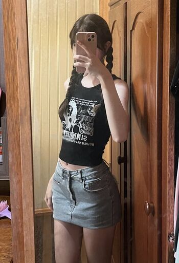 Full leaked Cute socks/ private onlyfans photo