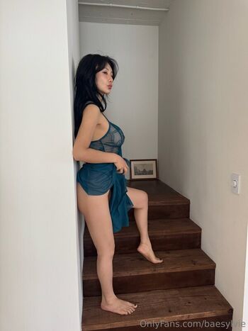 Full leaked Baesylvie  page private onlyfans photo