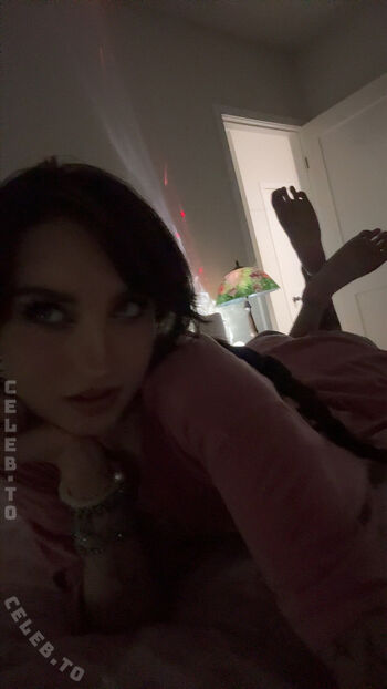 Full leaked Beebee page private onlyfans photo