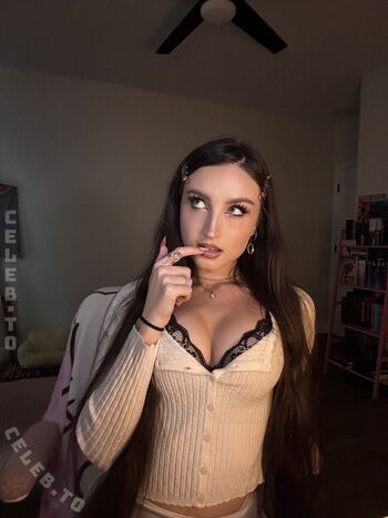 Full leaked Beebee page private onlyfans photo