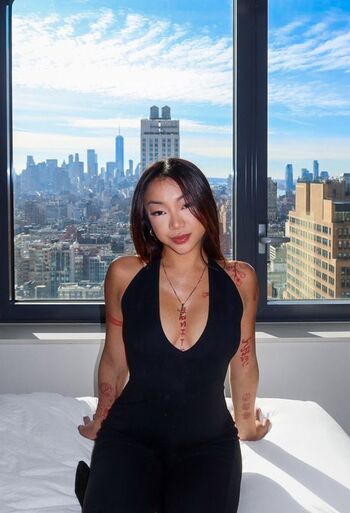 Full leaked Biigbambi private onlyfans photo