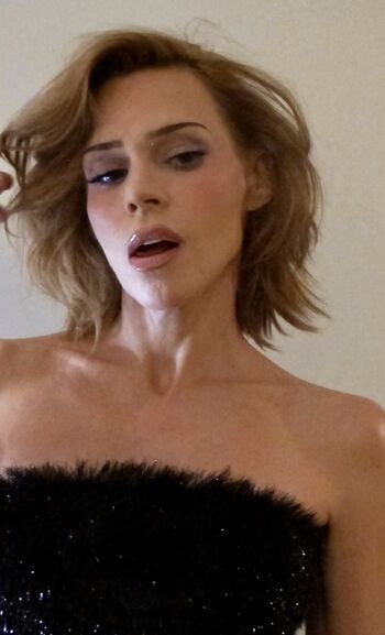 Billie Piper