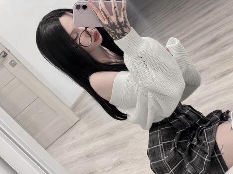 Full leaked Blinkypaws private onlyfans photo