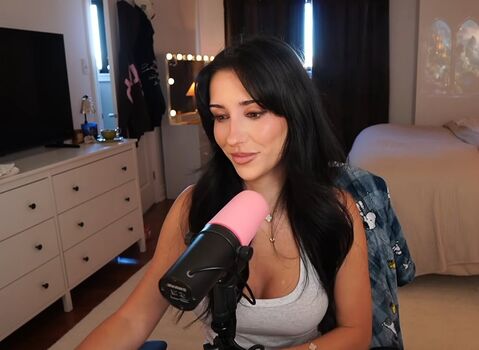Full leaked Brieanneroksa private onlyfans photo