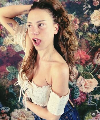 Full leaked Burcu bakdur private onlyfans photo