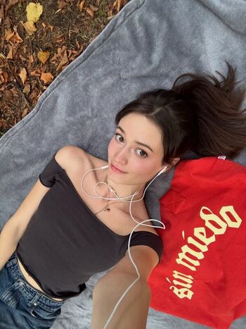 Full leaked Caitlinerinoneill  page private onlyfans photo