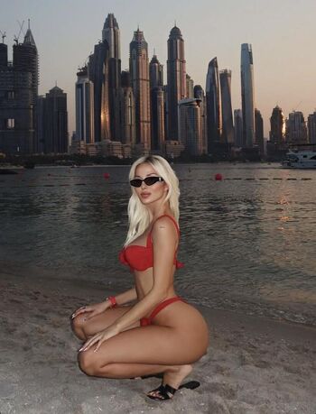 Full leaked Cansu taskin private onlyfans photo