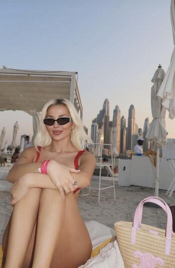 Full leaked Cansu taskin private onlyfans photo