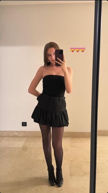 Full leaked Carla lazzari private onlyfans photo